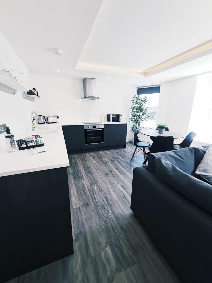 28 Harbour Lettings Luxury Apartments For Over 25S Plymouth Zewnętrze zdjęcie